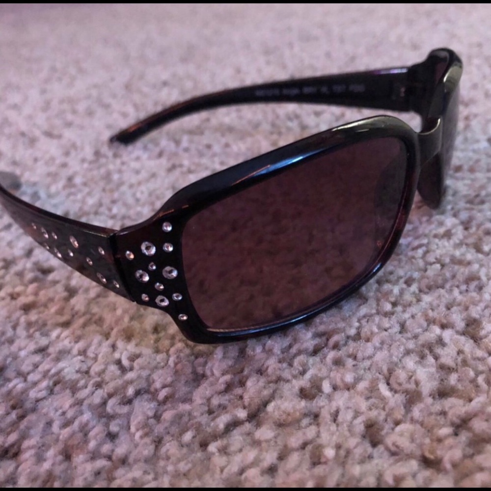 women’s sunglasses